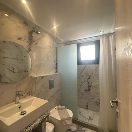 Hotel Odyssion 3*