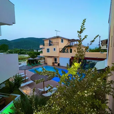 Hotel Odyssion Отель