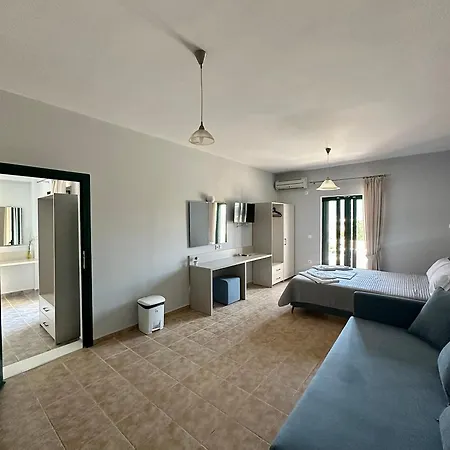 Hotel Odyssion 3*