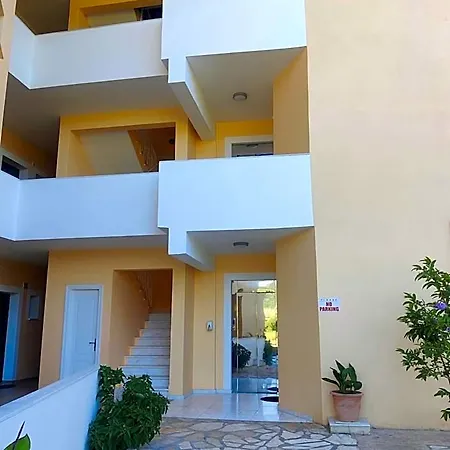 Odyssion Otel 3*
