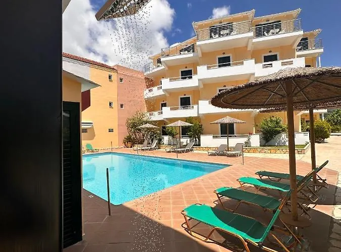 Odyssion Otel 3*